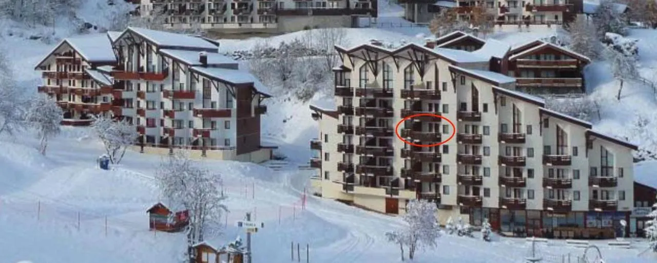 40M2 - Ski Aux Pieds - La Tania - Parking Couvert France